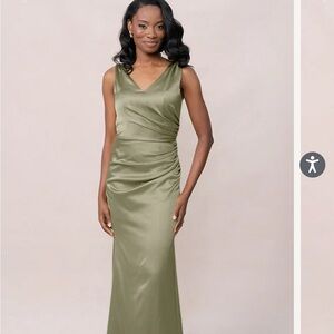 Elegant Olive Green Sleeveless Dress